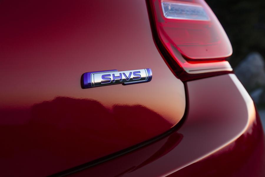 Детали экстерьера Suzuki Swift 2017 года  (WW) (фото 75 из 101)
